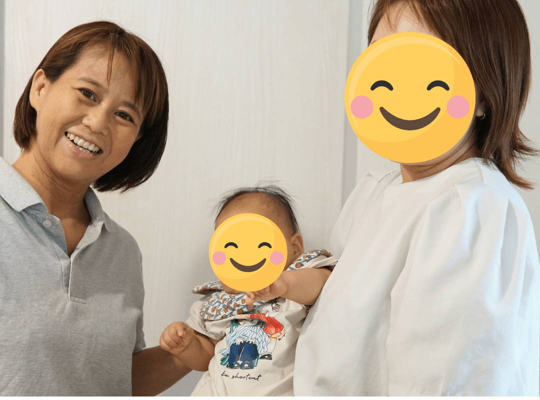 産後骨盤矯正のお客様と記念写真